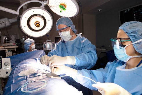 Dexamethasone - bước đột phá trong điều trị Covid-19 ảnh 1