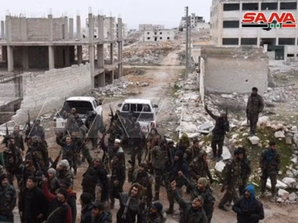 Syria: Thổ Nhĩ Kỳ sẽ không thể làm chậm đà tiến của SAA tại Idlib và Aleppo ảnh 1