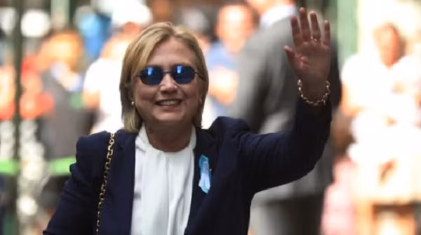 Những điều chưa biết về sức khỏe của bà Hillary Clinton ảnh 1