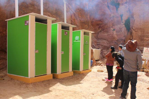 Nhà vệ sinh thân thiện môi trường trên đỉnh Everest ảnh 1