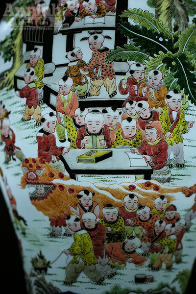 Làng quê Việt Nam qua những tác phẩm gốm Bát Tràng độc đáo ảnh 11