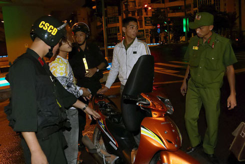 Thực hiện Mệnh lệnh 01 của Giám đốc CATP Hà Nội: Trắng đêm để Hà Nội bình yên ảnh 2