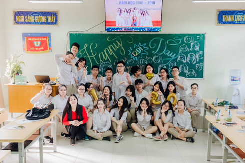 Danh hiệu lớn nhất khi được học trò bình chọn là giáo viên tin yêu ảnh 1