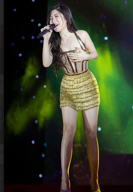 Ca sĩ Hương Tràm: Tôi quan niệm sexy là văn minh ảnh 1