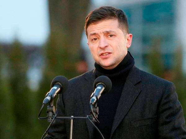 Ông Zelensky: "Trong chính trị, không có ai là đáng tin" ảnh 1 Ông Zelensky: "Trong chính trị, không có ai là đáng tin" ảnh 1