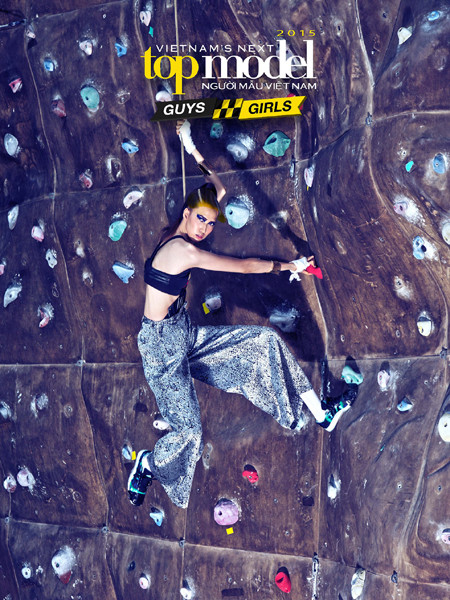 Mãn nhãn với thử thách chụp hình trên trên vách núi ảnh 3