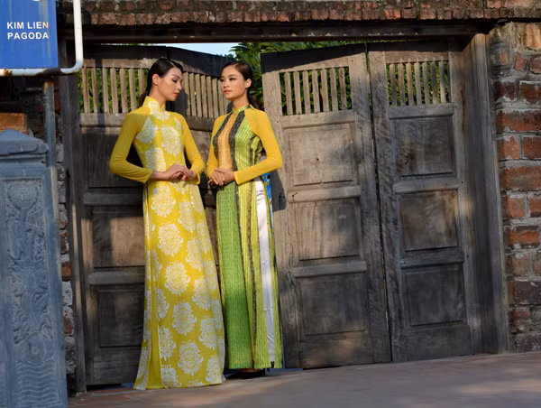 Vũ Việt Hà đưa ruộng bậc thang về Tuần lễ thời trang Việt Nam ảnh 3