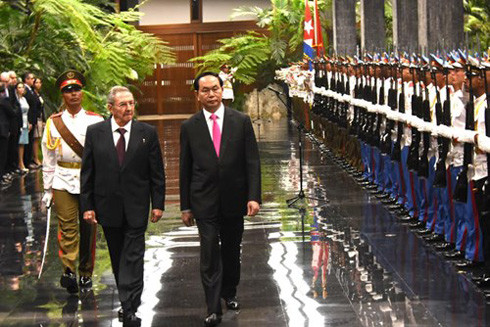 Tiếp tục vun đắp cho quan hệ đặc biệt và mẫu mực Việt Nam - Cuba ảnh 1