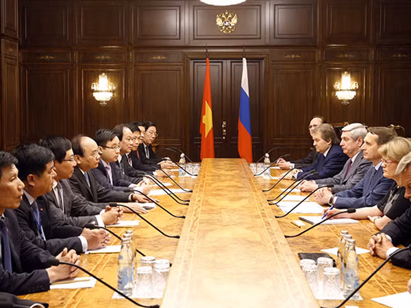 Ưu tiên phát triển quan hệ đối tác chiến lược toàn diện Việt-Nga ảnh 1