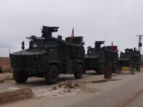 Nga và Thổ Nhĩ Kỳ hợp tác tuần tra lần đầu tiên tại Tel Rifat của Syria ảnh 1