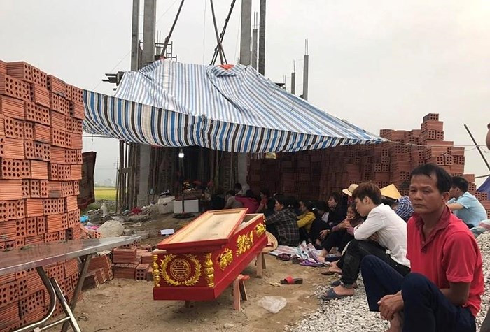 Khởi tố kẻ dùng xẻng đoạt mạng con nợ ảnh 1