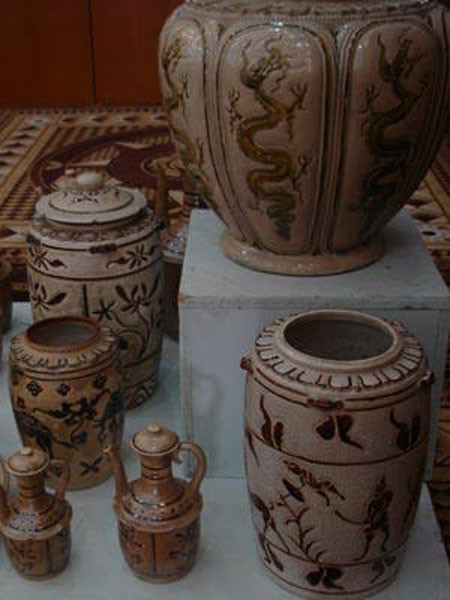 Trưng bày men gốm cổ Lý-Trần ảnh 1