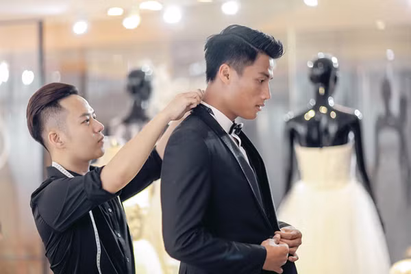 Bắt gặp Kỳ Hân, Mạc Hồng Quân đi thử trang phục cưới ảnh 5