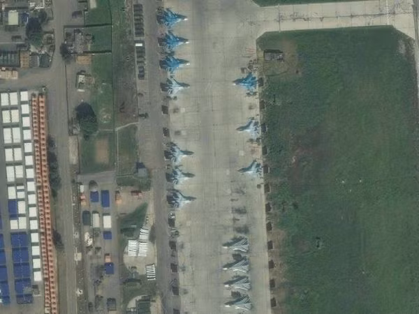 Tiết lộ kho chứa cực lớn các chiến đấu cơ của Nga ở Syria ảnh 1 Tiết lộ kho chứa cực lớn các chiến đấu cơ của Nga ở Syria ảnh 1