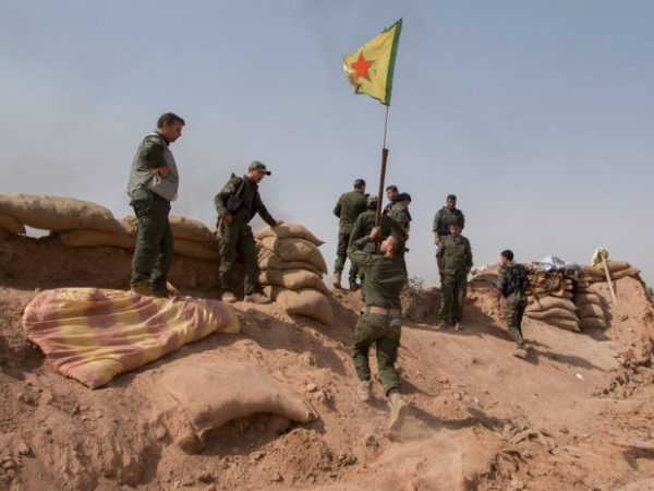 YPG đáp trả hoạt động của Ankara ở Afrin, giành lại ngọn núi chiến lược ảnh 1