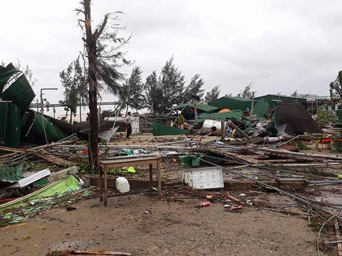 Thủ tướng yêu cầu Nghệ An sớm khắc phục hậu quả sau cơn bão số 10 ảnh 2