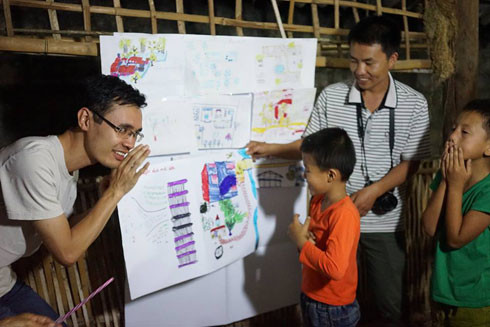 Giúp cộng đồng tự chọn "cần câu" hay "con cá" ảnh 2