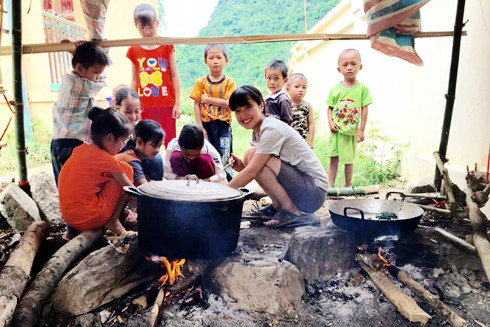 Từ "Tài sắc Phương Đông" đến thủ khoa đầu ra Đại học ảnh 2