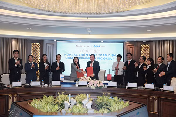 Tập đoàn FLC và Agribank hợp tác chiến lược phát triển toàn diện ảnh 1