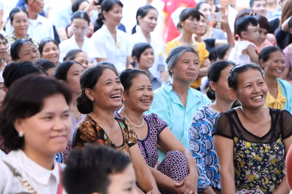 Chiến Thắng - Trà My "khuấy đảo" Bệnh viện Đa khoa tỉnh Vĩnh Phúc ảnh 18