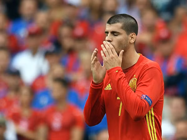 2h ngày 18-6, Tây Ban Nha - Thổ Nhĩ Kỳ: Bài toán hàng công ảnh 1