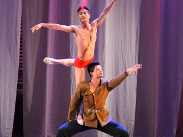 Vở ballet "Con chim lửa" phiên bản Việt ảnh 1