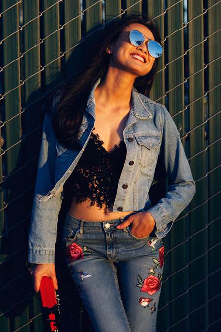 Dương Mỹ Linh tung ảnh khoe eo thon, bác tin đồn có bầu ảnh 1 Dương Mỹ Linh tung ảnh khoe eo thon, bác tin đồn có bầu ảnh 1