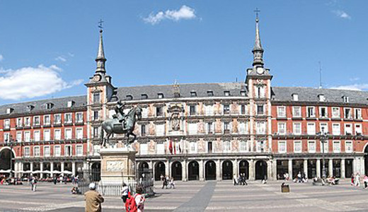 Plaza Mayor, quảng trường đẫm máu ảnh 1