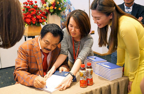 Học hỏi cách điều hành giỏi của Microsoft, Tân Hiệp Phát: Không bao biện, không làm thay tất thảy ảnh 1