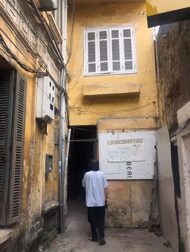 Níu giữ "chứng nhân lịch sử" trong biệt thự cổ Hà Nội (bài 2): Ký ức cuộc đời từ những khu nhà cũ ảnh 2