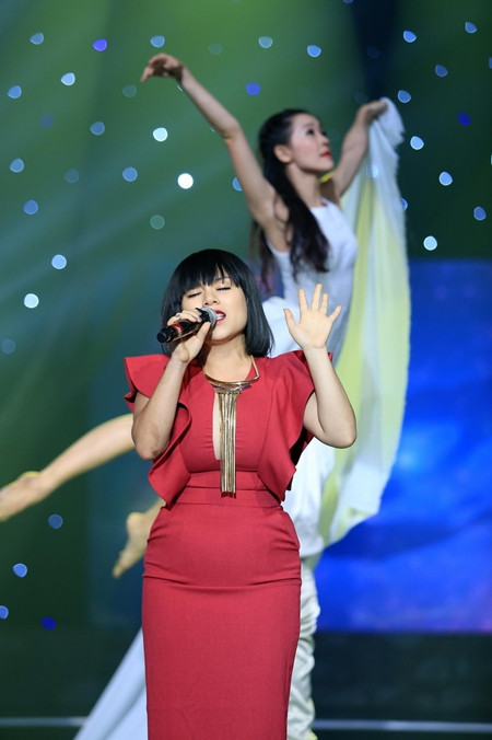 Những lỗi lầm, tâm sự của khán giả làm khó MC Quỳnh Hương ảnh 6