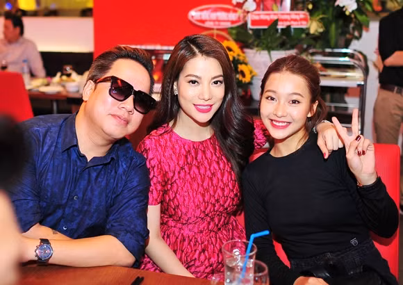 Trương Ngọc Ánh tái ngộ Kim Lý sau tin đồn chia tay ảnh 4