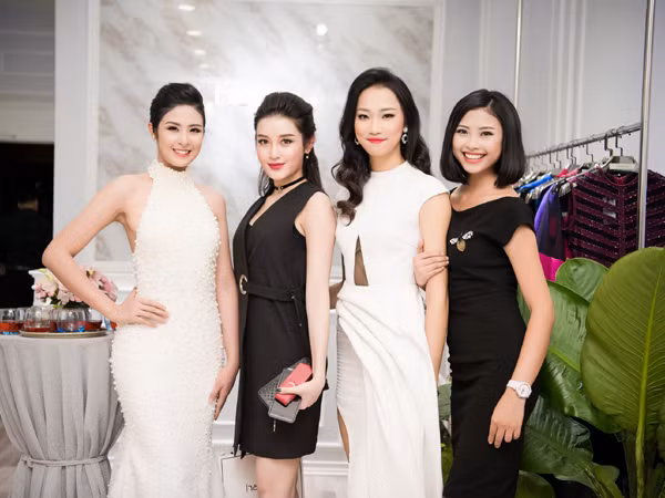 "Cô gái vàng" của Hoa hậu Việt Nam hội ngộ "đàn chị" Huyền My ảnh 7 "Cô gái vàng" của Hoa hậu Việt Nam hội ngộ "đàn chị" Huyền My ảnh 7