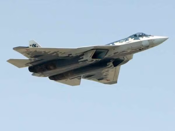 Ông Putin: Su-57 của Nga là máy bay quân sự tốt nhất trên thế giới ảnh 1