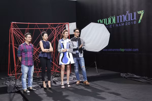 Thí sinh Vietnam’s Next Top Model mùa thứ 7 "nghẹt thở" trong chiếc lồng dây thừng ảnh 9 Thí sinh Vietnam’s Next Top Model mùa thứ 7 "nghẹt thở" trong chiếc lồng dây thừng ảnh 9