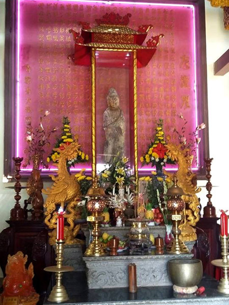 Bí ẩn bức tượng Phật trôi trên biển và ngôi chùa được làm bằng san hô ảnh 1