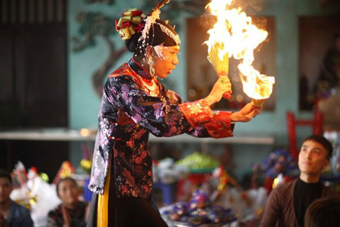 Một bản sắc Việt ảnh 1