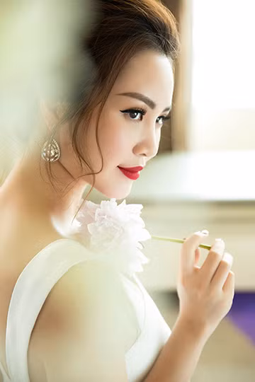 "Gái một con" Thụy Vân khoe khéo vẻ sexy trong loạt hình mới ảnh 9