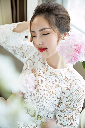 "Gái một con" Thụy Vân khoe khéo vẻ sexy trong loạt hình mới ảnh 8