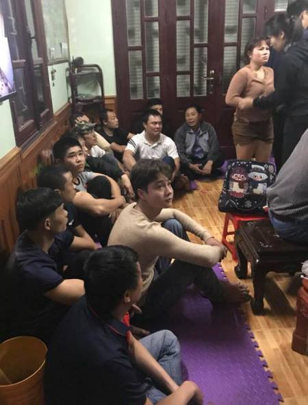 Cảnh sát hình sự Hà Nội đánh trúng các ổ bạc trên núi, dưới sông ảnh 1