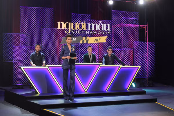 VNTM 2015: "Hot boy 6 múi" Hoàng Gia Anh Vũ dừng chân ở Top 11 ảnh 1