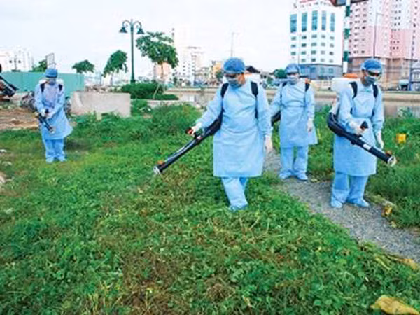 Số mắc sốt xuất huyết ở Hà Nội tăng gần 5 lần ảnh 1