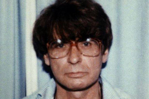 Bản án chung thân cho kẻ giết người hàng loạt ở Anh và cái chết trong tù ở tuổi 72 ảnh 1