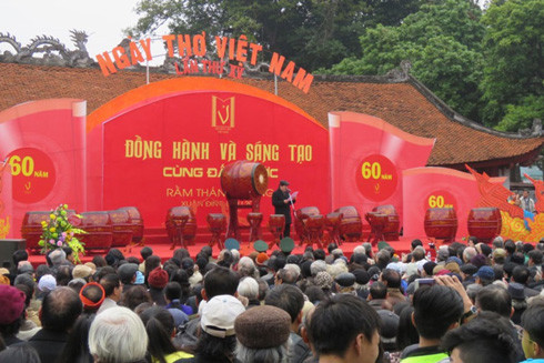 Cuộc gặp gỡ đầy mới lạ dưới "Cánh buồm thơ" ảnh 1