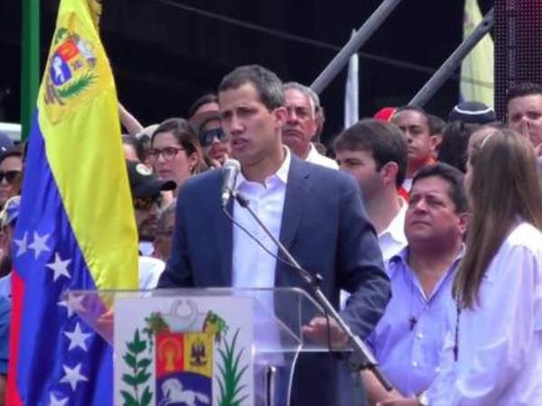 Ông Guaido nói sẽ đưa ra "thông báo quan trọng" trong ngày hôm nay 5-3 ảnh 1