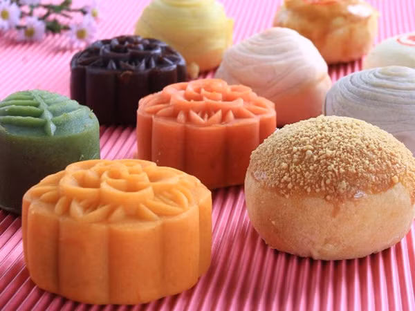 Giải mã những chiếc bánh Trung thu tiền triệu ảnh 2