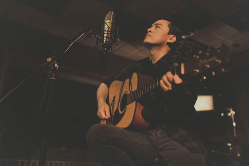 Ca sĩ Lam Trường: Tôi không hụt hẫng khi đi qua đỉnh cao ảnh 1 Ca sĩ Lam Trường: Tôi không hụt hẫng khi đi qua đỉnh cao ảnh 1