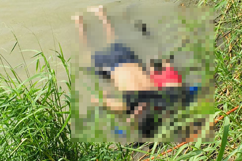 Câu chuyện ám ảnh đằng sau bức ảnh chụp thi thể 2 cha con ở biên giới Mỹ - Mexico ảnh 1