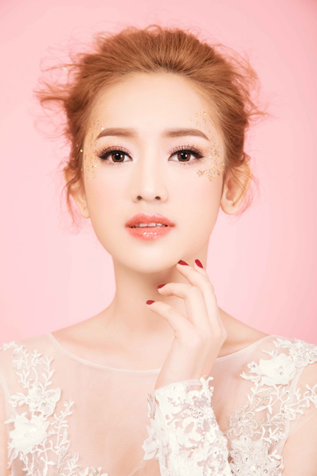 Thúy Vi "tung ảnh" quyến rũ, khẳng định khát khao chinh phục The Face Online ảnh 7