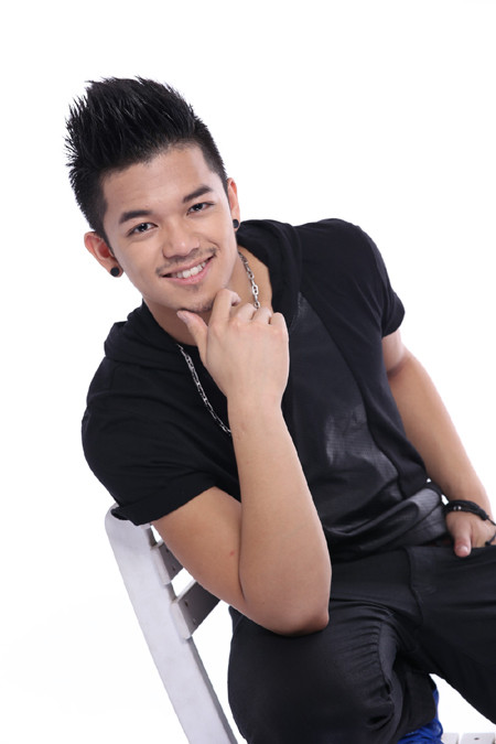 Quán quân Trọng Hiếu chính thức ra mắt MV đầu tay "Con đường tôi" ảnh 5